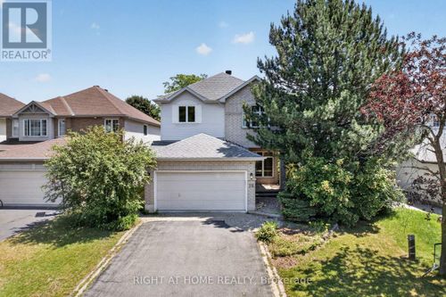 26 Evanshen Cres, Kanata, ON, K2K2Z6 | Card Image