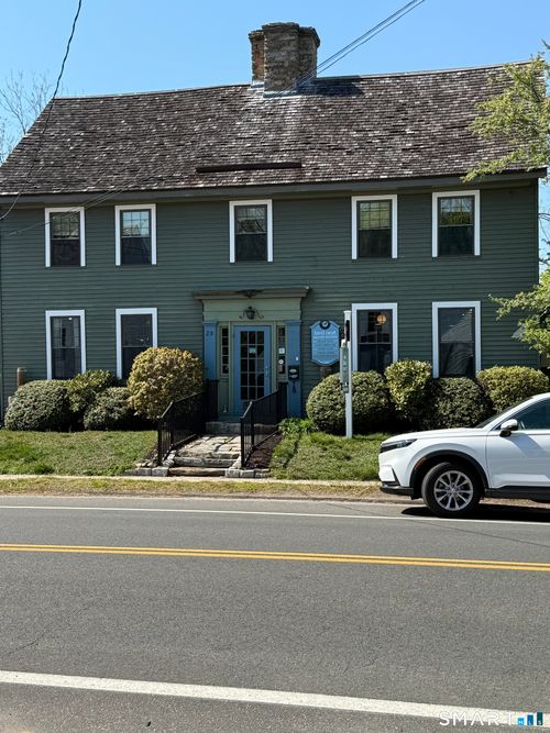 25 Water St, Guilford, CT, 06437-2868 | Card Image