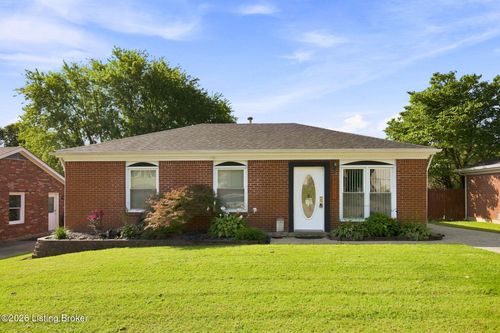 8901 Lantana Dr, Louisville, KY, 40229 | Card Image