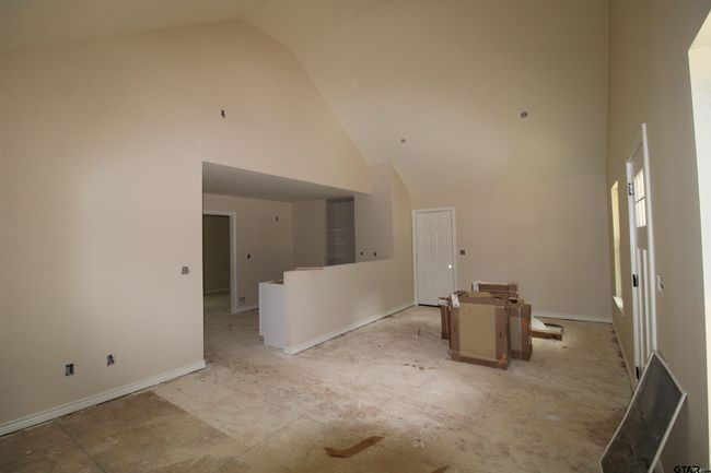 16954 Deer Run Rd, House other with 2 bedrooms, 1 bathrooms and null parking in Flint TX | Image 11