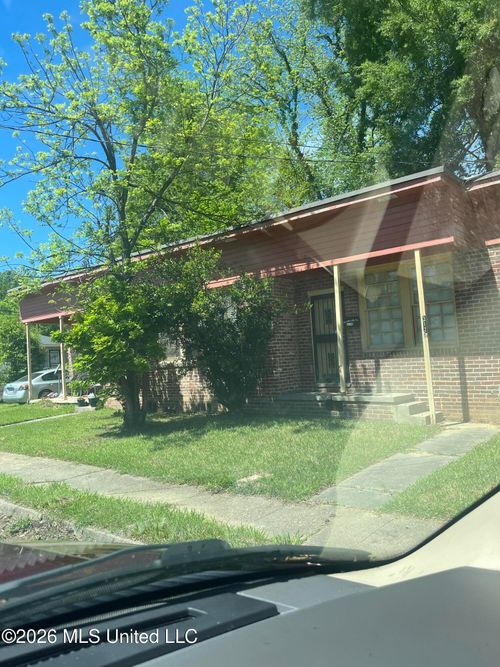 b-312 Spanish Ct, Jackson, MS, 39202-2245 | Card Image