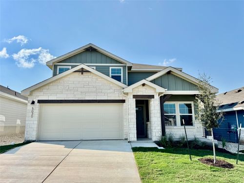 5021 Hazelnut Ln, Del Valle, TX, 78617-2898 | Card Image