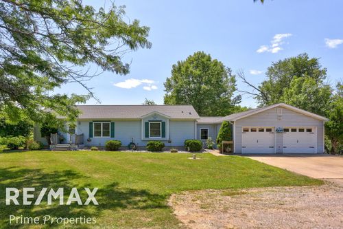 3936 Cass City Rd, Cass City, MI, 48726-9490 | Card Image