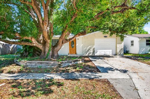 4752 Daphne St, NEW PORT RICHEY, FL, 34652-4731 | Card Image