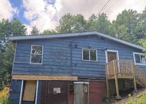 185 Turnpike Rd, Washington, VT, 05675-7109 | Card Image