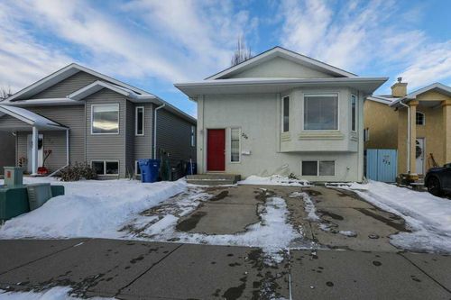 279 Peigan Crt W, Lethbridge, AB, T1K7K6 | Card Image