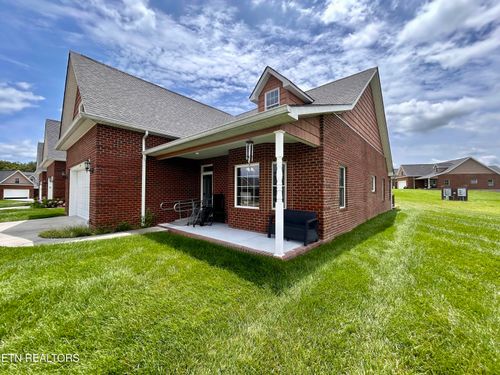 139 Genesis Ave, Crossville, TN, 38571-3296 | Card Image