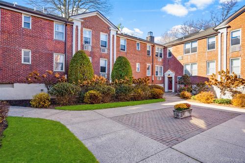 unit-1b-704 Palmer Ct, Mamaroneck, NY, 10543-2443 | Card Image