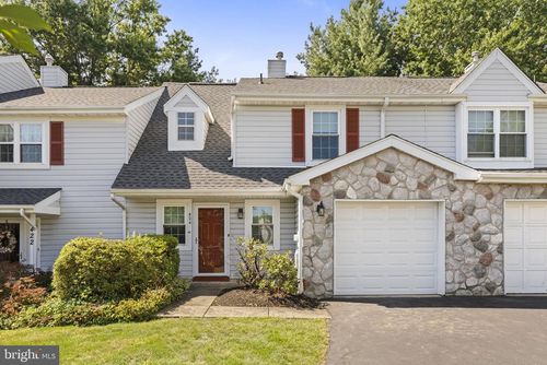 424 Revere Dr, HOLLAND, PA, 18966-2778 | Card Image