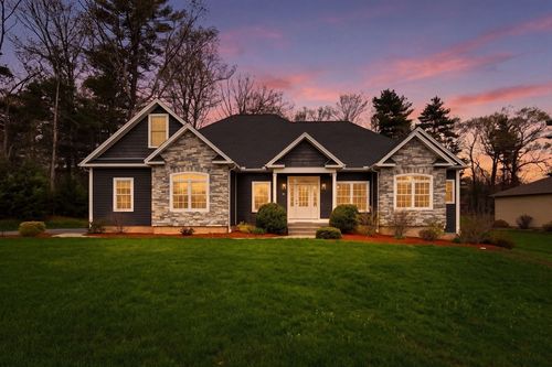 12 Pondview Drive, East Longmeadow, MA, 01028 | Card Image