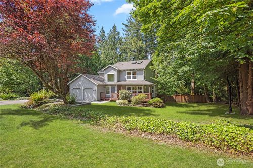 2021 224th Pl Ne, Sammamish, WA, 98074-4018 | Card Image