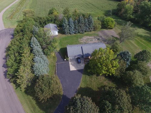 4300 Michelle St, New Prague, MN, 56071-9705 | Card Image