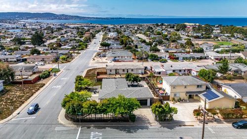 1655 Ord Grove Ave, Seaside, CA, 93955-3353 | Card Image