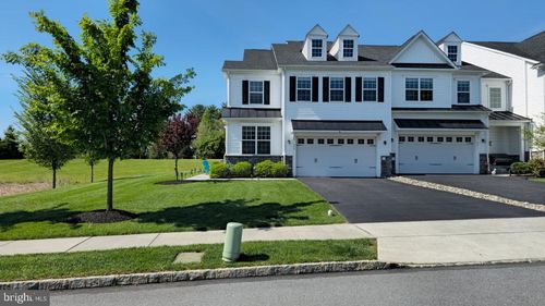 499 Lee Pl, EXTON, PA, 19341-2793 | Card Image