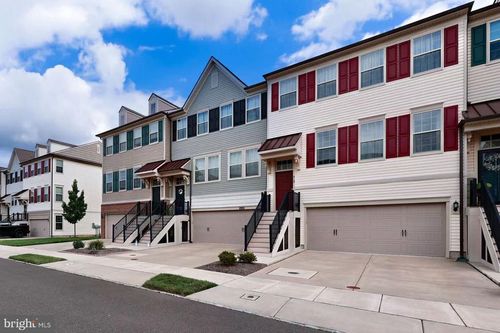 419 Tall Oaks Dr, Warminster, PA, 18974-5213 | Card Image
