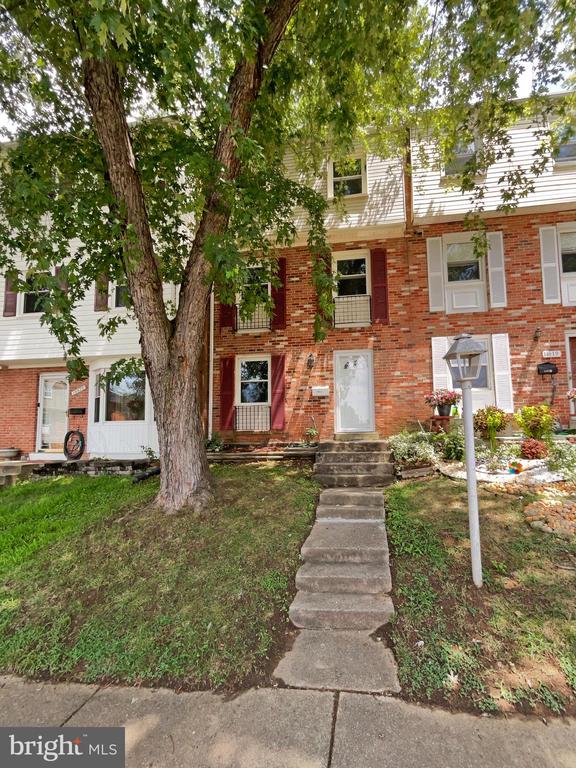 Brandon Ct, Woodbridge, VA 22193