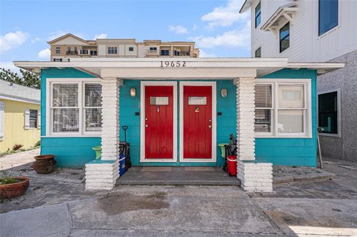 19652 Gulf Blvd, INDIAN SHORES, FL, 33785-2306 | Card Image