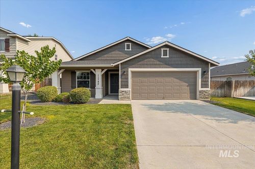 11742 Wilmington St, Caldwell, ID, 83605-5677 | Card Image