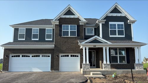 66 Hawthorn Ridge Dr, Hawthorn Woods, IL, 60047-8452 | Card Image