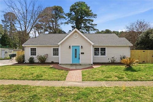 5263 Curlew Drive, Norfolk, VA, 23502 | Card Image