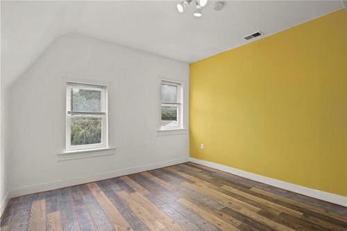 131 Katonah Ave, Katonah, NY, 10536-2181 | Card Image