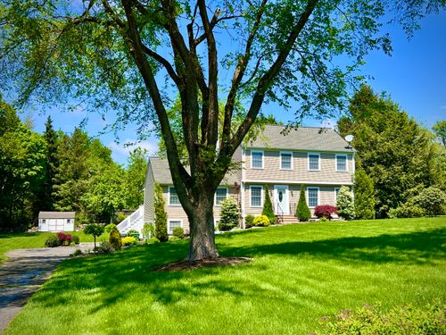 12 Platt Dr, Prospect, CT, 06712-1552 | Card Image