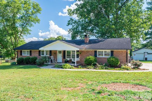 1529 Home Trl, Lincolnton, NC, 28092-9230 | Card Image