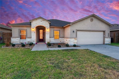 2018 Chesapeake Bay Dr, Portland, TX, 78374-2124 | Card Image