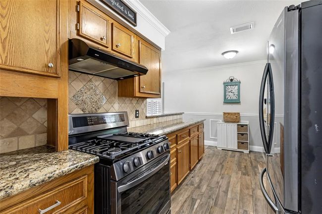 3303 Indian Mound Trl, House other with 3 bedrooms, 2 bathrooms and 2 parking in Crosby TX | Image 19