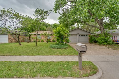 204 Blue Ridge Trl, Saginaw, TX, 76179-1701 | Card Image