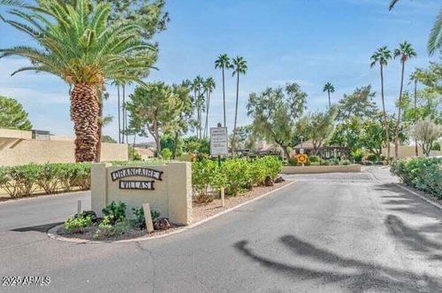 2111 W Marlette Ave, Phoenix, AZ, 85015-1910 | Card Image