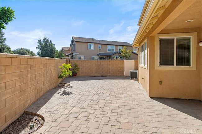 7271 Enclave Dr, House other with 3 bedrooms, 3 bathrooms and 4 parking in Eastvale CA | Image 19