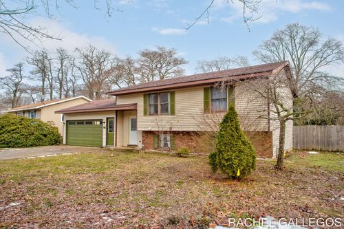 785 Easy Ct, Holland, MI, 49423-7340 | Card Image