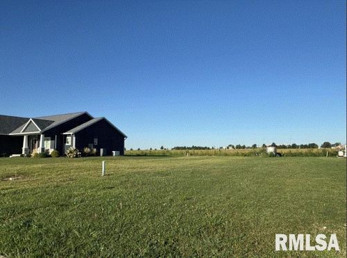 404 Burr Oak Dr, Williamsville, IL, 62693-4404 | Card Image