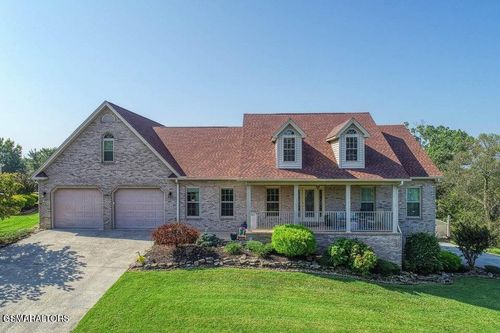 849 Pinnacle Dr, Dandridge, TN, 37725-5979 | Card Image