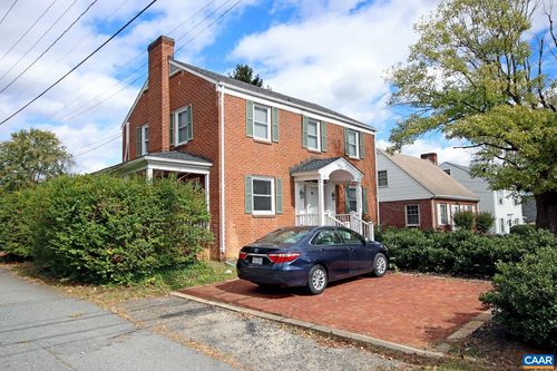 2323 Fontaine Ave, CHARLOTTESVILLE, VA, 22903-2912 | Card Image