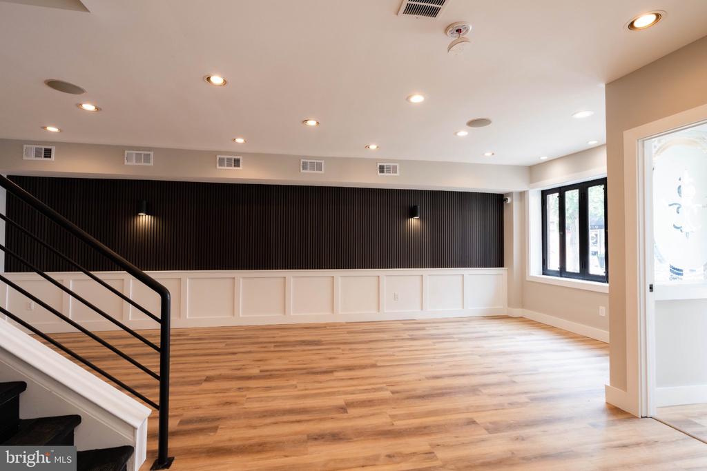Commercial Sale in PHILADELPHIA