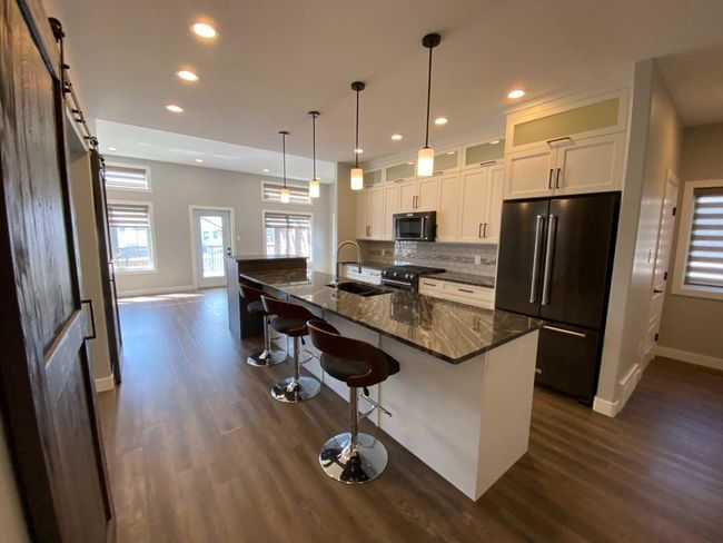 6 Prairie Sunset Avenue, House other with 5 bedrooms, 4 bathrooms and 6 parking in Taber AB | Image 7