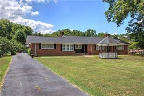 8 Highland Ln, Cartersville, GA, 30120-2417 | Card Image