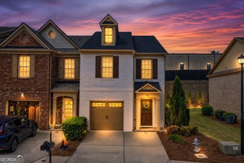 2712 Beynon Ln, Suwanee, GA, 30024-7296 | Card Image