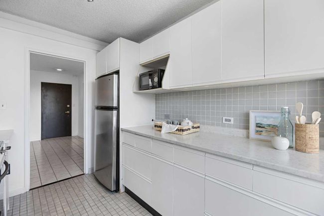 508 - 3316 Rideau Place Sw, Home with 2 bedrooms, 1 bathrooms and null parking in Calgary AB | Image 11