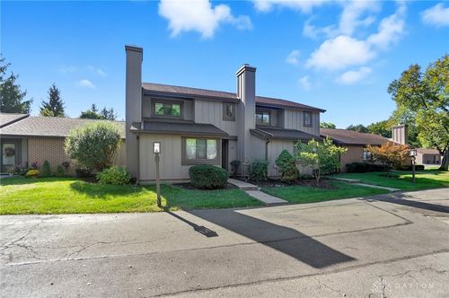 6046 N Quinella Way, Dayton, OH, 45459-2447 | Card Image