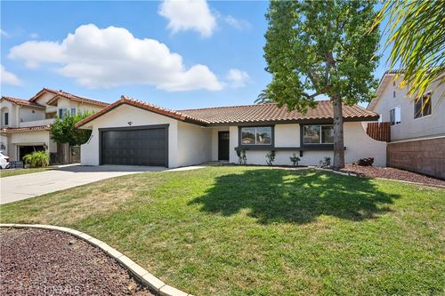 23825 Canyon Lake Dr N, Canyon Lake, CA, 92587-8019 | Card Image