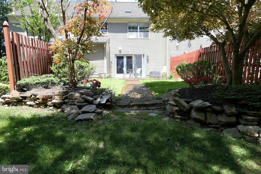 Residential in MARLTON 2