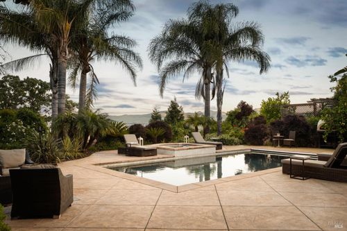 5318 Laurel Ridge Ct, Fairfield, CA, 94534-6786 | Card Image