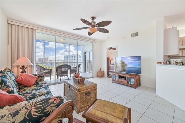 APT-401 - 22748 Island Pines Way, Condo with 2 bedrooms, 2 bathrooms and 1 parking in Fort Myers Beach FL | Image 10