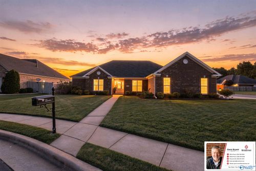 3706 Hatfield Cv Sw, Decatur, AL, 35603-3369 | Card Image