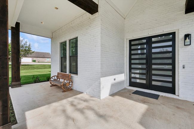 328 Brandon Way, House other with 5 bedrooms, 3 bathrooms and null parking in Pottsboro TX | Image 5