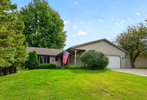 516 4th Ave Ne, Byron, MN, 55920-1454 | Card Image