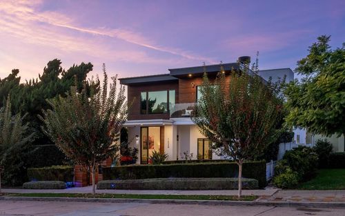 1224 Virginia Way, La Jolla, CA, 92037 | Card Image